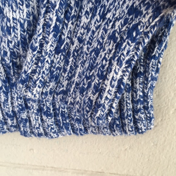 L.L. Bean Marled Crewneck sweater - Picture 3 of 4